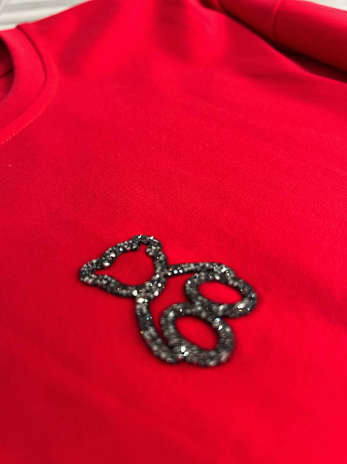 Футболка женская A-N 2006 базова широка оверсайз ведмедик камінчики one size, червоний, one size Київ - фото 12