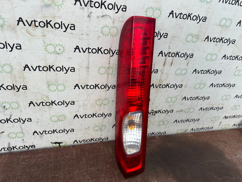 Ліхтар задній лівий Renault Trafic 2007-2013 (8200415250) Ковель - изображение 3
