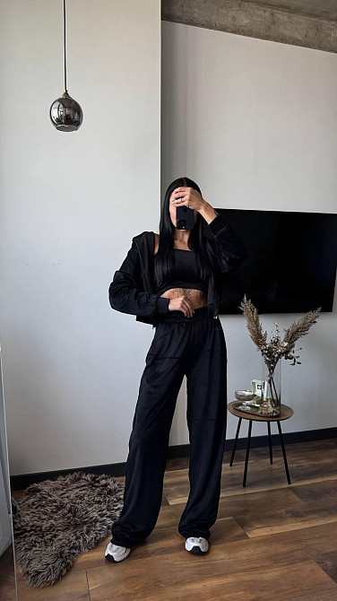 Женский плюшевый прогулочный костюм тройка: кофта топ и штаны велюр Черный, 42/44 Одесса - изображение 8
