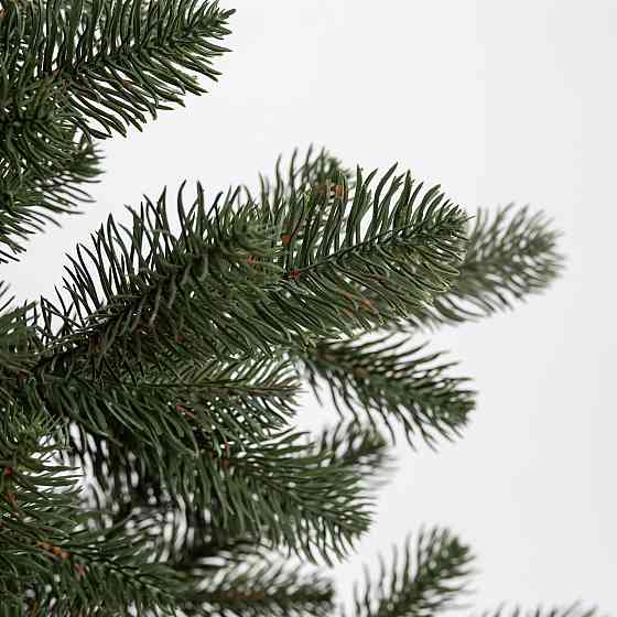 Зелена штучна ялинка 120 см на пластиковій підставці Київ