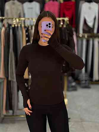 Женский базовый трикотажный лонгслив из вискозы Шоколад, 42/44 Одесса