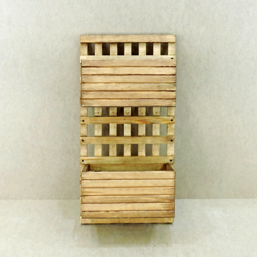 Полка настенная для цветов 