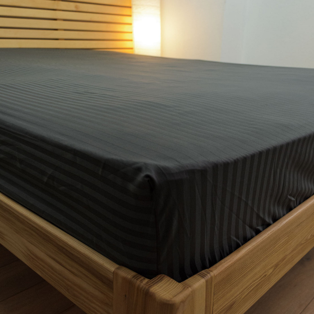 Простынь на резинке двуспальная страйп-сатин 100% хлопок 160х200х25см 125г/м2 (Черный) Сумы - изображение 4