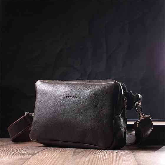 Прямоугольная сумка бананка из качественной натуральной кожи GRANDE PELLE 22575 Коричневый Киев