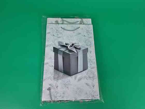 Бумажный пакет подарочный Средний 17/26/8 (артSV-076) (12 шт) Харьков