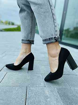 Q&Q Туфлі жіночі QQ чорні еко-замша каблук 9см 36р.-23.5см 39р.-25см (4745) Коломыя