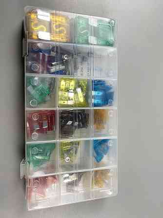 Набір запобіжників 147 шт від 5A до 70А від 5A до 70А  (mini, micro, medium, maxi, круглі скло + круглі кераміка) бокс пластиковий Мукачево