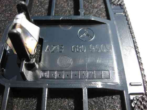 Mercedes-Benz  A2136809505 9116 Сітка торпеди верхня чорна E-Class W213 Одесса