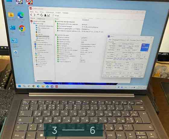 Ноутбук від Lenovo - Lenovo Yoga Pro 7 14IRH8 Tidal Teal (82Y7004WGE) (новий). Київ