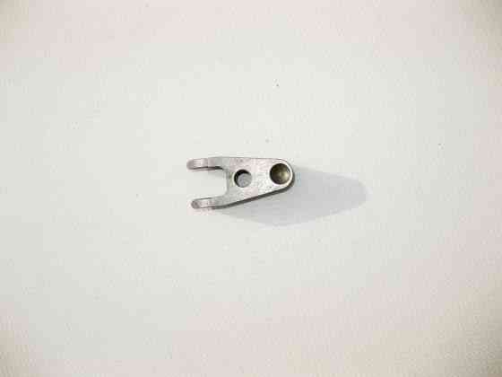 Mercedes-Benz  A6420160038 Скоба - тримач паливної форсунки дизельного двигуна Mercedes OM642 OM640 Одесса