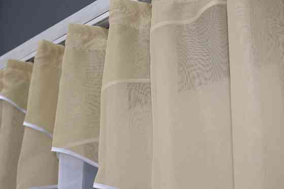 Кухонная тюль арка с ламбрекеном VR-Textil № 025к Белый с бежевым 270х170 см (52-0712) Киев