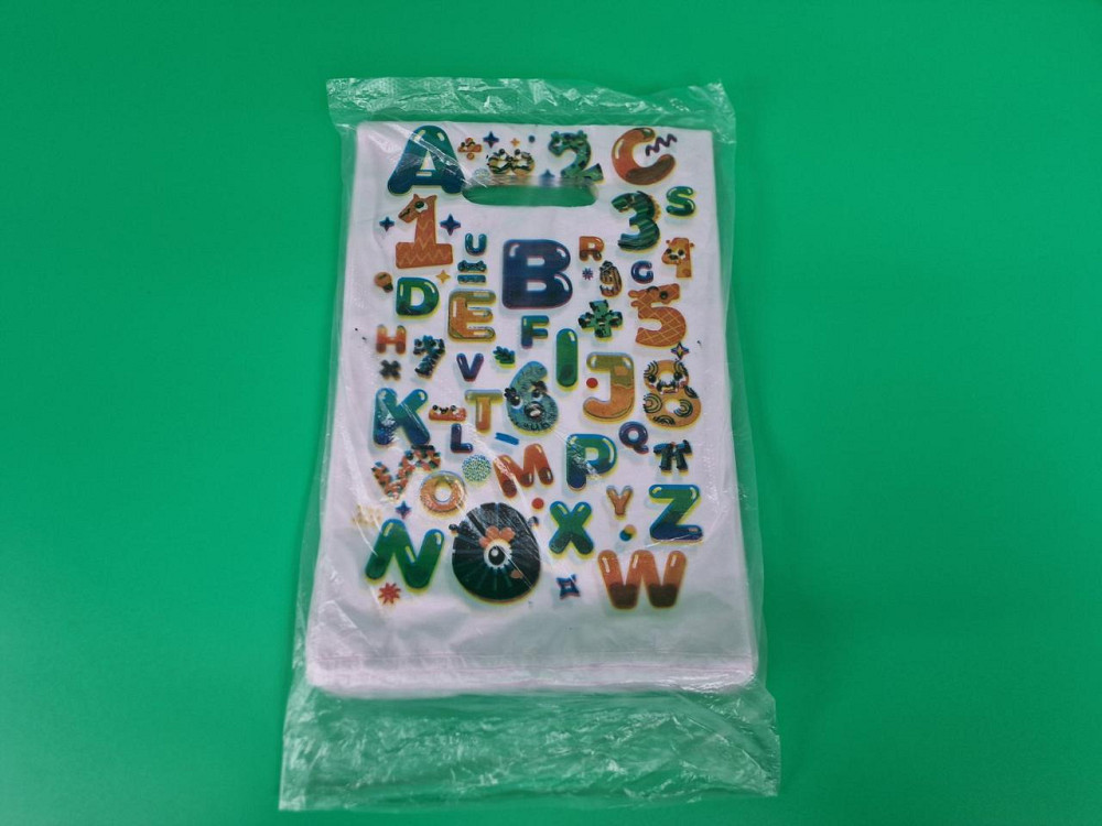 Пакети з вирубаною ручкою (20*30) "Азбука"ХВГ (100 шт.) Харків - фото 1