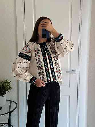 Женская современная вышиванка молочного цвета под старинный домотканый лен коттон 80% полиэстер 20% 46 Одесса