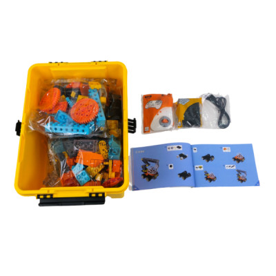 Конструктор Makerzoid Big Bloks - Future Mechanic (Механик будущего) (MKZ-OBK-EC) Винница - изображение 4