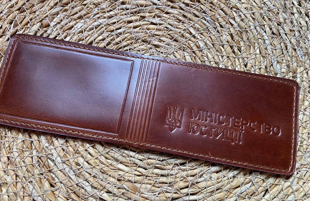 Шкіряна обкладинка Міністерство юстиції на два відділення колір каштановий Київ - фото 4