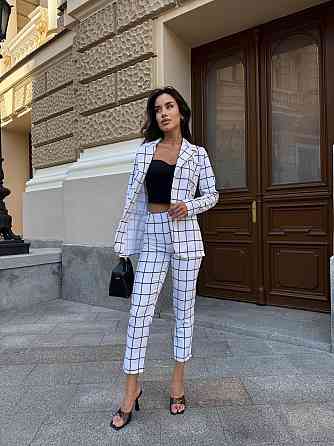 Жіночий стильний діловий костюм із костюма Білий, 42 Одеса