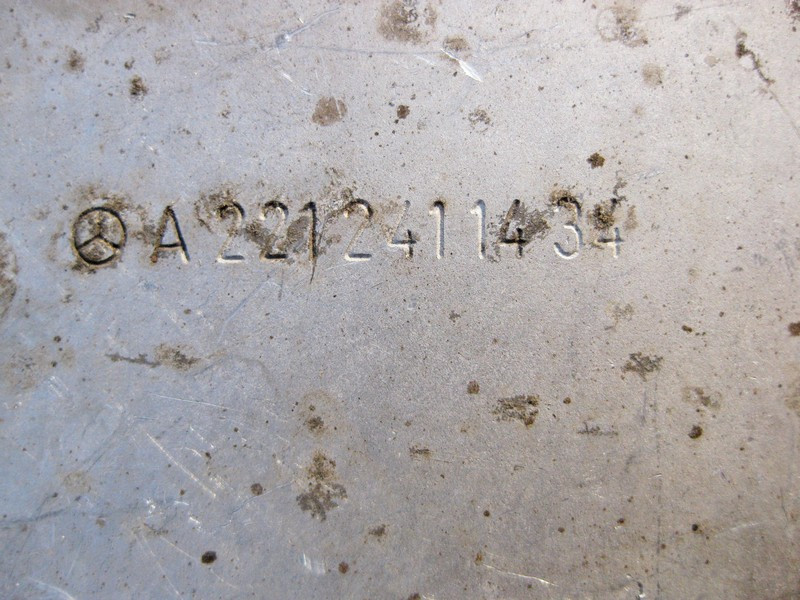 Mercedes-Benz  A2212411434 Захисний екран лівої подушки двигуна M272 V6 3.0 3.5л M273 V8 4.6 5.5л C-Class W204 E-Class W212 Одеса - фото 3