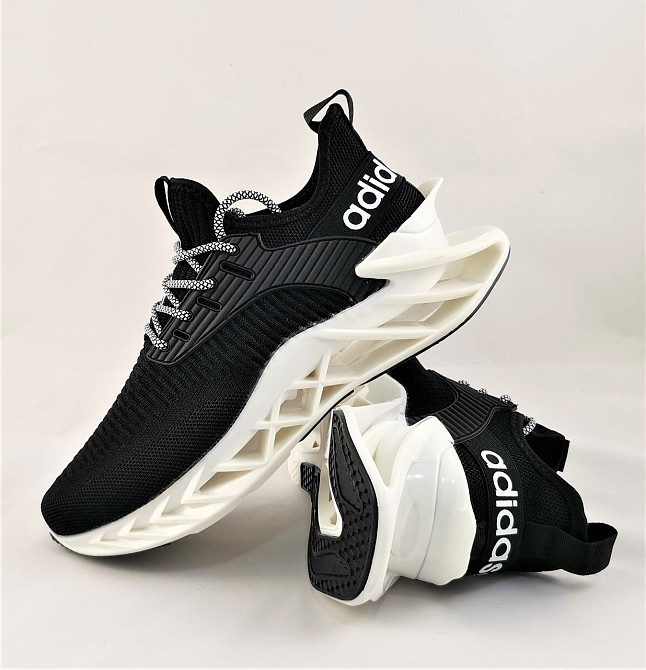 Кроссовки Мужские Adidas Springblade Чёрные с Амортизацией Адидас (размеры: 44,45) Видео Обзор Днепр - изображение 3