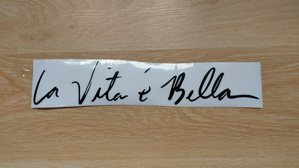 Наклейка на авто Чорна перекладається Життя прекрасне Київ - фото 1