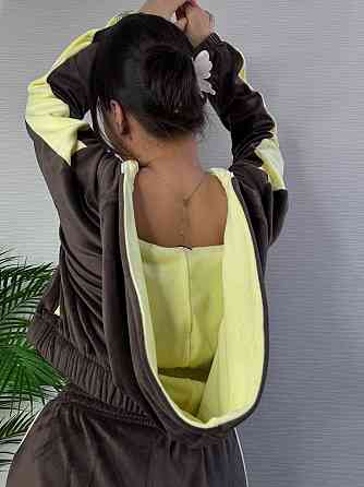 Жіночий стильний трендовий костюм двійка плюшевий велюр Одеса