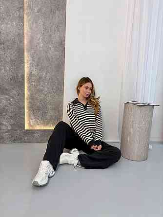 Женский стильный повседневный костюм поло на пуговицах, брюки палаццо тринитка. Графит Одесса