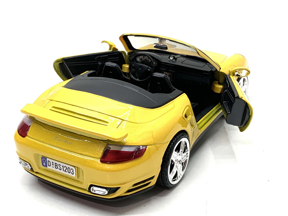 Машина Автосвіт Porsche 911 convertible інерційна відчиняються двері 18 см Жовтий (AP-1932) Чернігів - фото 9
