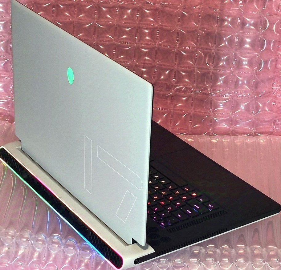 Игровой ноутбук Dell Alienware X17 R2 i9-12900HK RTX 3080ti 16Gb Киев - изображение 5