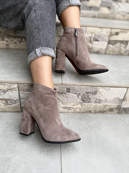 Nivelle Черевики жіночі NIVELLE капучино натуральна замша 37р. каблук 9.5см висота 10см (3026) Коломия - фото 3