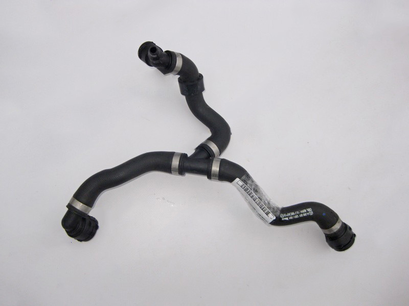 Mercedes-Benz  A2055011201 Лівий патрубок низькотемпературного радіатора двигуна M264 R4 1.5 2.0л C-Class W205 Одесса - изображение 2