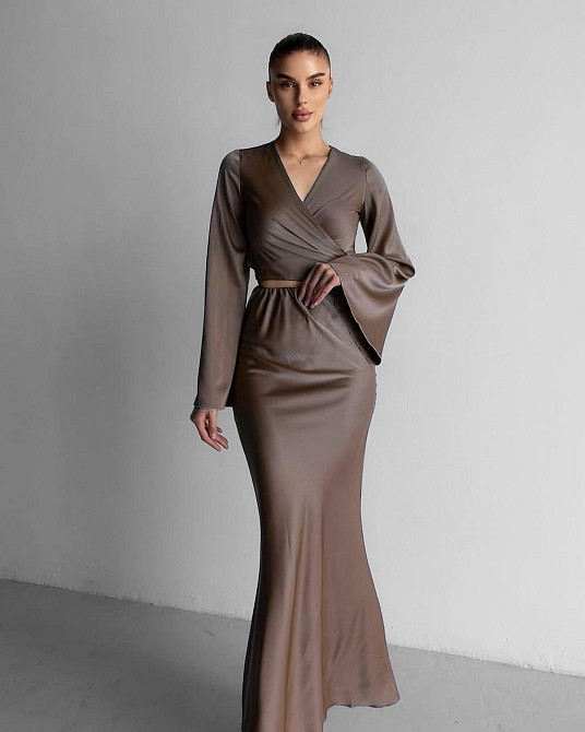 Жіночий елегантний романтичний костюм-двійка Шовк Армані люкс Шоколад Одеса - фото 1