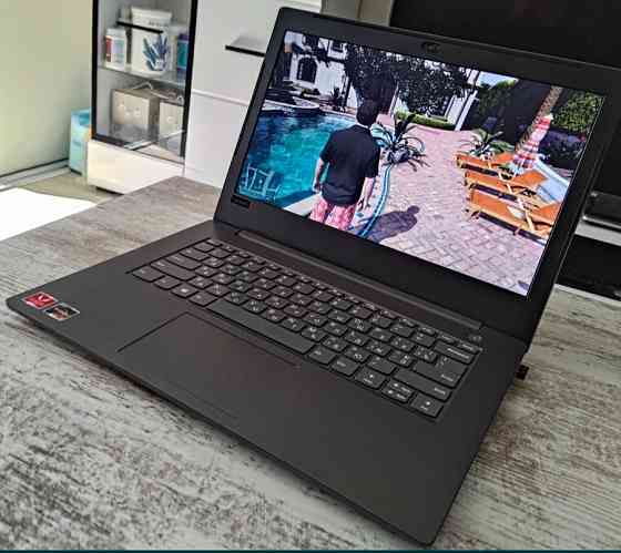 2020. Мощный Ноутбук: Lenovo Ryzen 3/8Gb. DDR4, AMD Vega 2Gb. SSD256Gb. 5ч. Киев