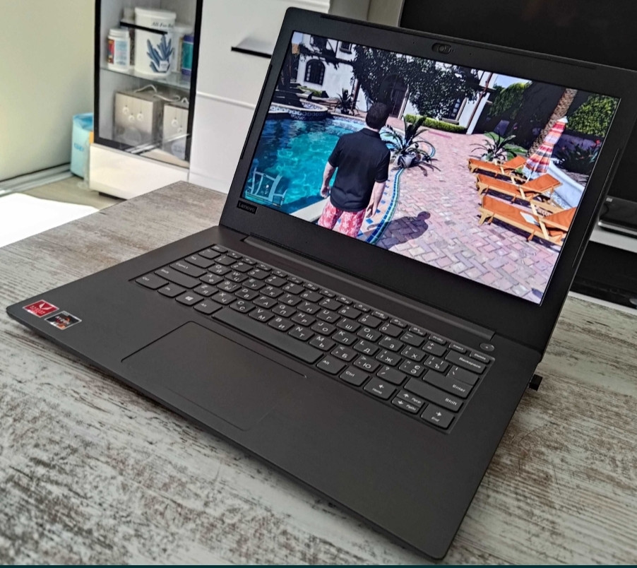 2020. Мощный Ноутбук: Lenovo Ryzen 3/8Gb. DDR4, AMD Vega 2Gb. SSD256Gb. 5ч. Киев - изображение 2