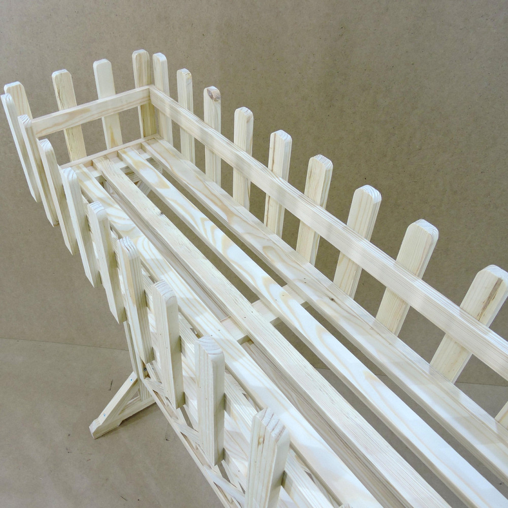 Кашпо на стойке 