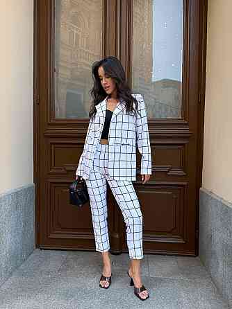 Жіночий стильний діловий костюм із костюма Білий, 42 Одеса