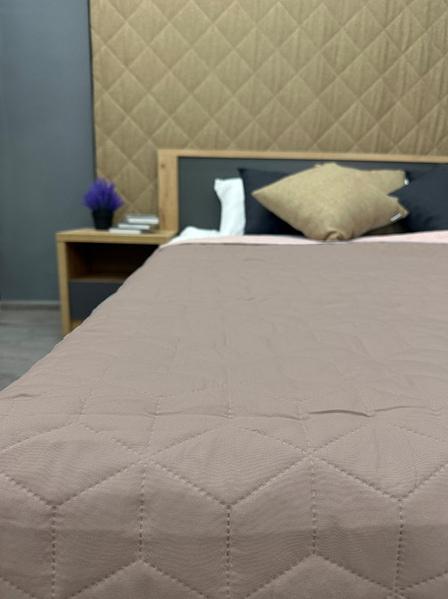 Покрывало двустороннее Decorator Microfiber куб 161х215 см какао с розовым (85-190) Киев - изображение 8