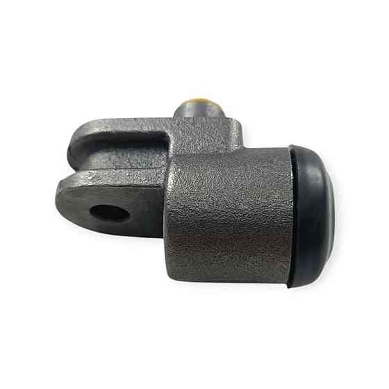 Цилиндр переднего тормоза ГАЗ 2401, 2410, 31029, УАЗ левый колесный Мукачево