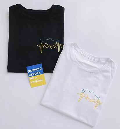 Парні патріотичні футболки для хлопця та дівчини з контурною картою України в серецебитті Чернівці