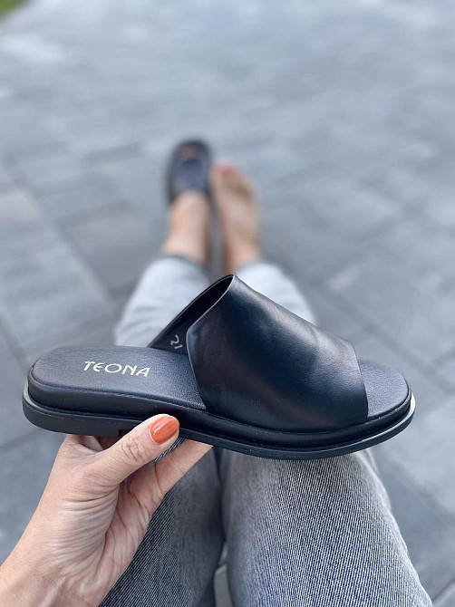 teona Шльопанці жіночі TEONA 166 чорні (літо, шкіра натуральна) (4107) 37 Коломия - фото 1