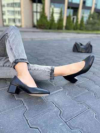 Nivelle Туфлі жіночі NIVELLE чорні натуральна шкіра каблук 5 см 38р. (3832) Коломыя