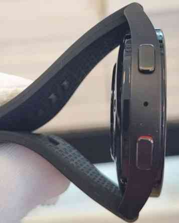 Смарт -Часы Samsung Galaxy Watch5 44mm (SM-R910) (32)
RFATC0XJSA Киев