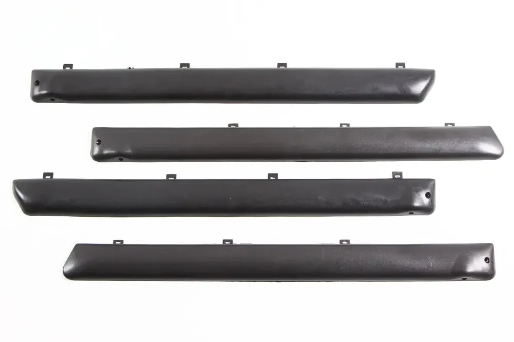 Накладки на дверь 2106 пластм.  (батоны) Винница - изображение 1