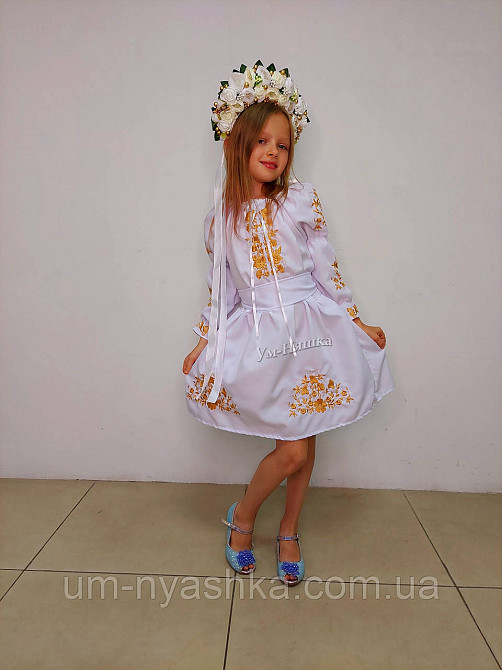 Дитяче ошатне вишите плаття Квіткова поляна біло-золота Кривий Ріг - фото 2