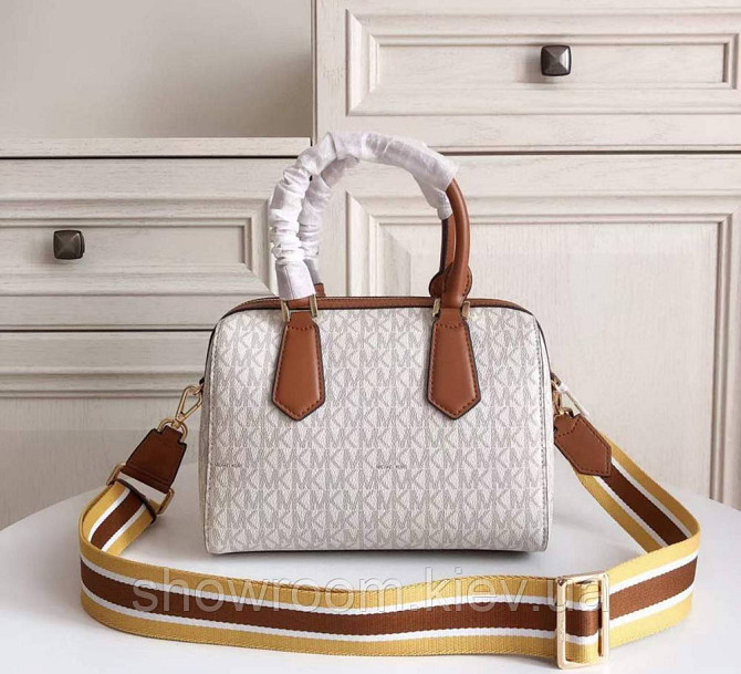 Брендова жіноча сумочка саквояж MK Hayes Duffle grey Київ - фото 3