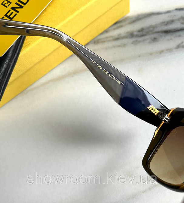 Женские солнцезащитные очки Fendi (1080) brown LUX Киев - изображение 5