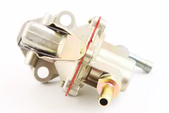 Насос топливный Таврия плунжерный Pekar + прокладка Винница