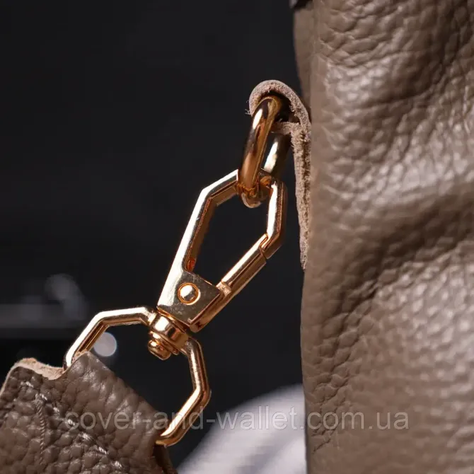 Стильная женская кожаная сумка через плечо в сером цвете на молнии Leather Collection Киев - изображение 8