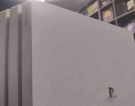 Playstation 4 Pro 1 TB  /+Ігри/ +Гарантія 6 міісяців. Харків