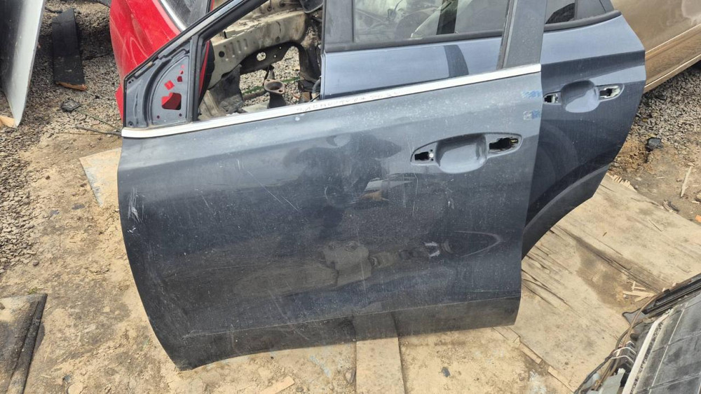 Передня ліва дверка  Кіа спортейдж 16-22 із дефектом Київ - фото 1