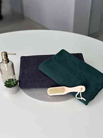 Комплект полотенец однотонных Ideal Textile 50х90см, 70х140см 450 г/м2 графитотовый, изумрудный Черновцы