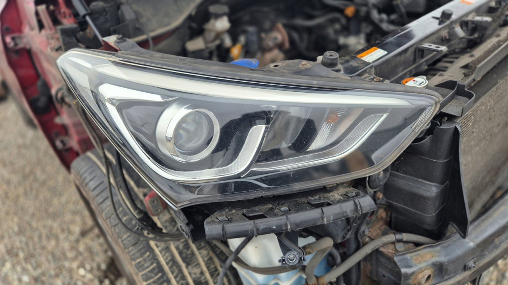 Hyundai Santa Fe 2013-2018 Передня права фара Київ - фото 1